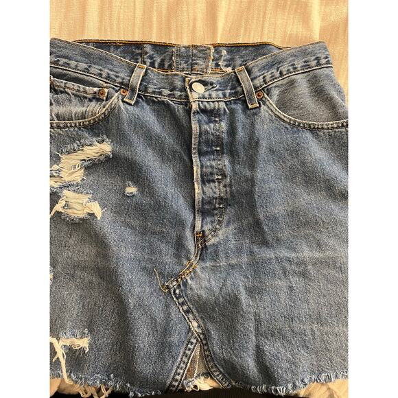 Levi's Distressed Cutoff Denim Skirt Reworked High Rise Blue - 4/6 - Picture 8 of 11